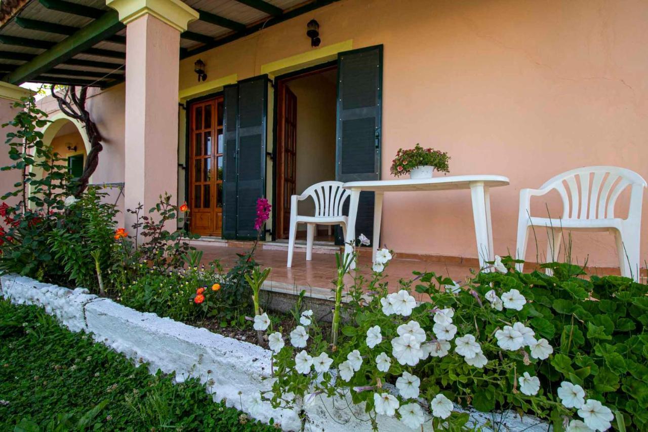 Tzoras‌ ‌Apartments‌ ‌Roda‌ ‌Corfu‌ Litheres ภายนอก รูปภาพ