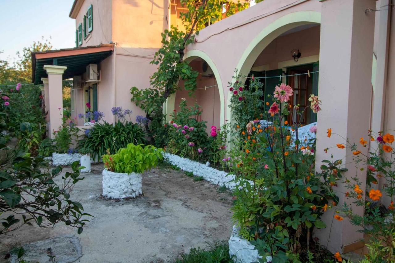 Tzoras‌ ‌Apartments‌ ‌Roda‌ ‌Corfu‌ Litheres ภายนอก รูปภาพ
