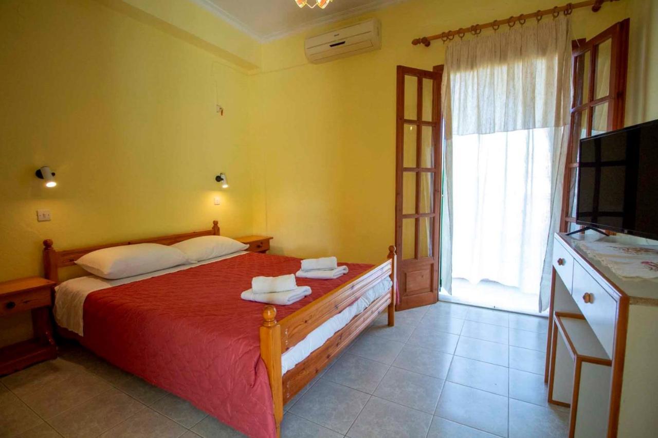 Tzoras‌ ‌Apartments‌ ‌Roda‌ ‌Corfu‌ Litheres ภายนอก รูปภาพ
